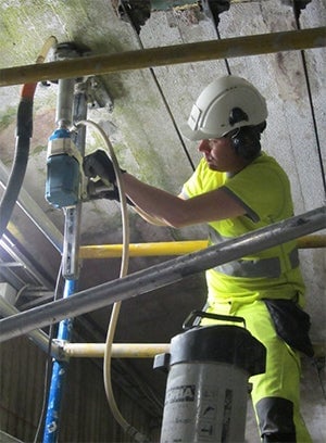 Uttag av borrk&auml;rna i tunneltak