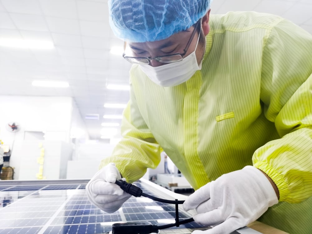 employee doing a product oversight